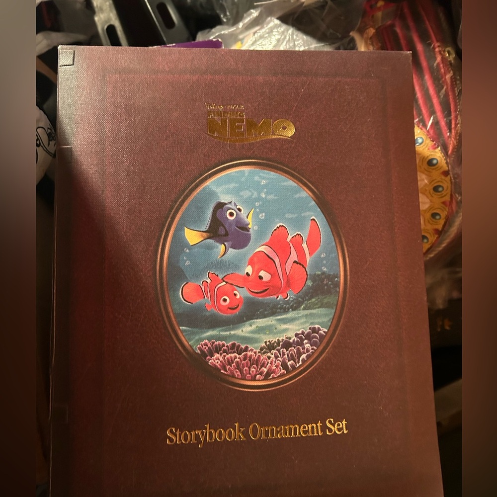 Disney finding Nemo storybook ornaments set
